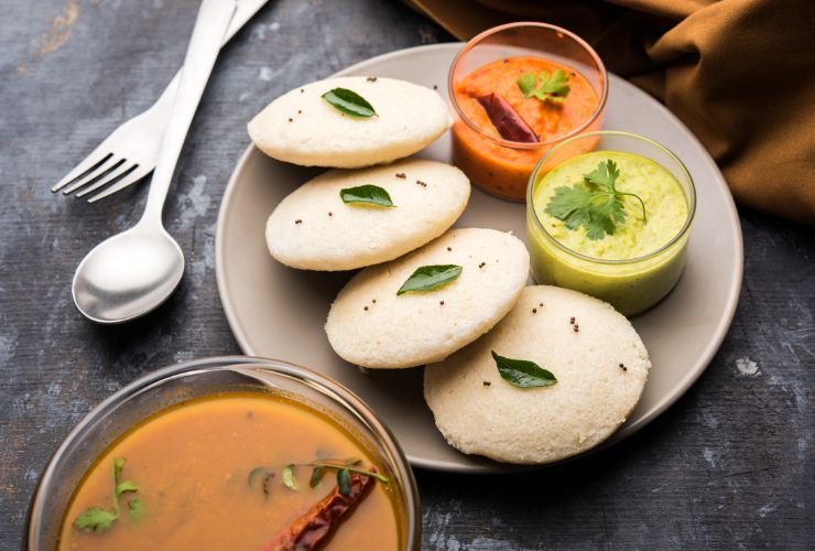 Idli with Sambar